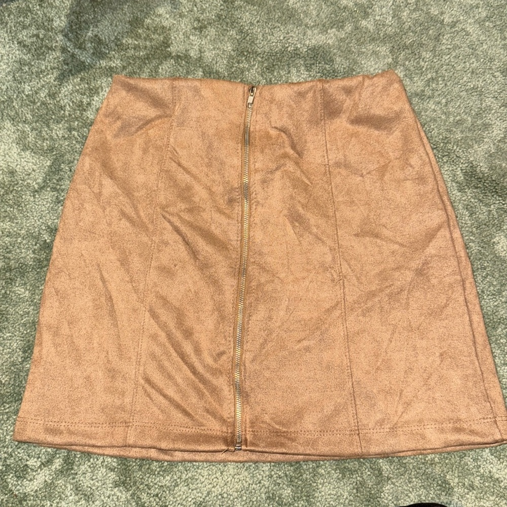 Fashion Nova light brown/camel suede mini skirt
